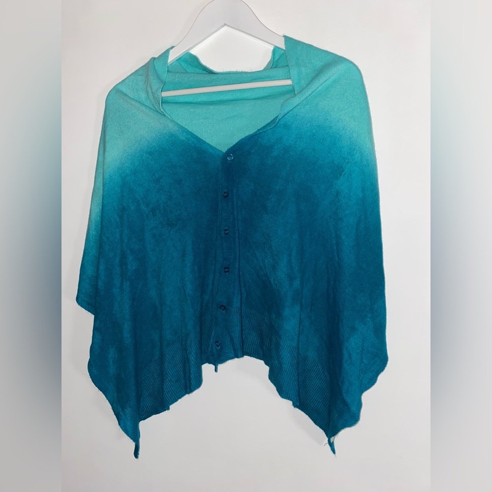 Shrug Wrap Shawl Cardigan Teal Ombre Blue Button-Up Poncho Acrylic one size